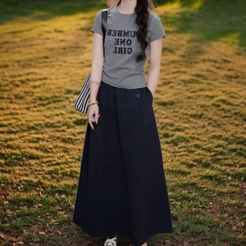 字母印花短袖T恤上衣显瘦百搭半身裙休闲套装洋气衣服女气质