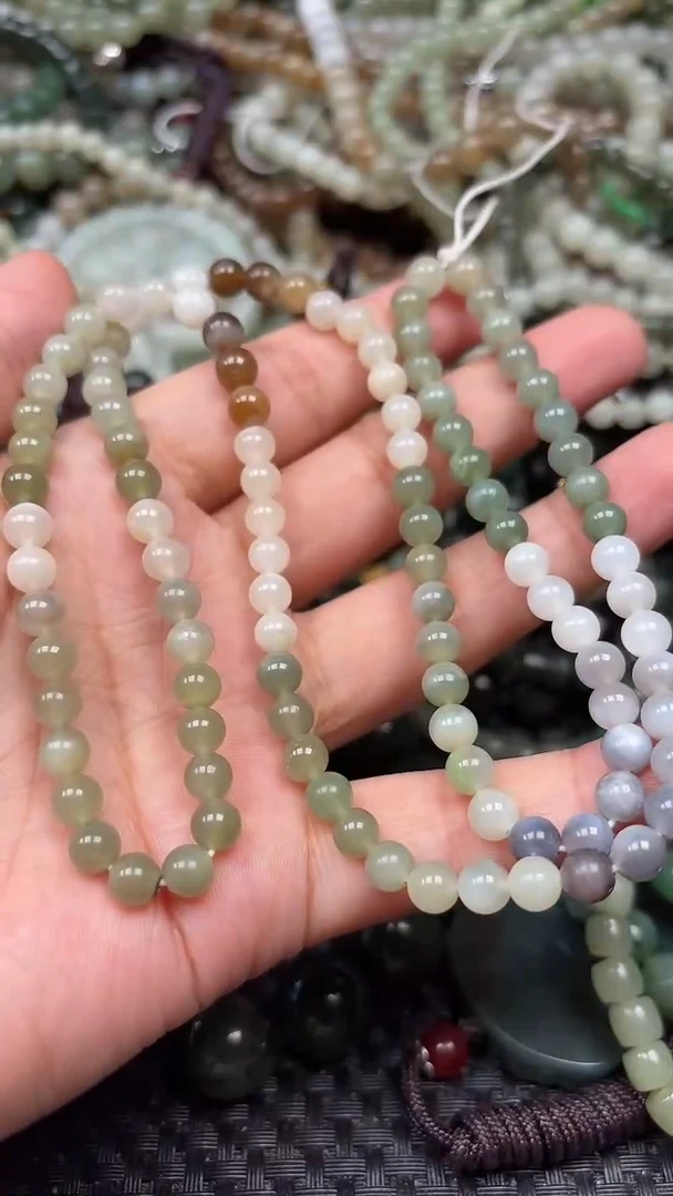 和田玉未镶嵌颈饰1