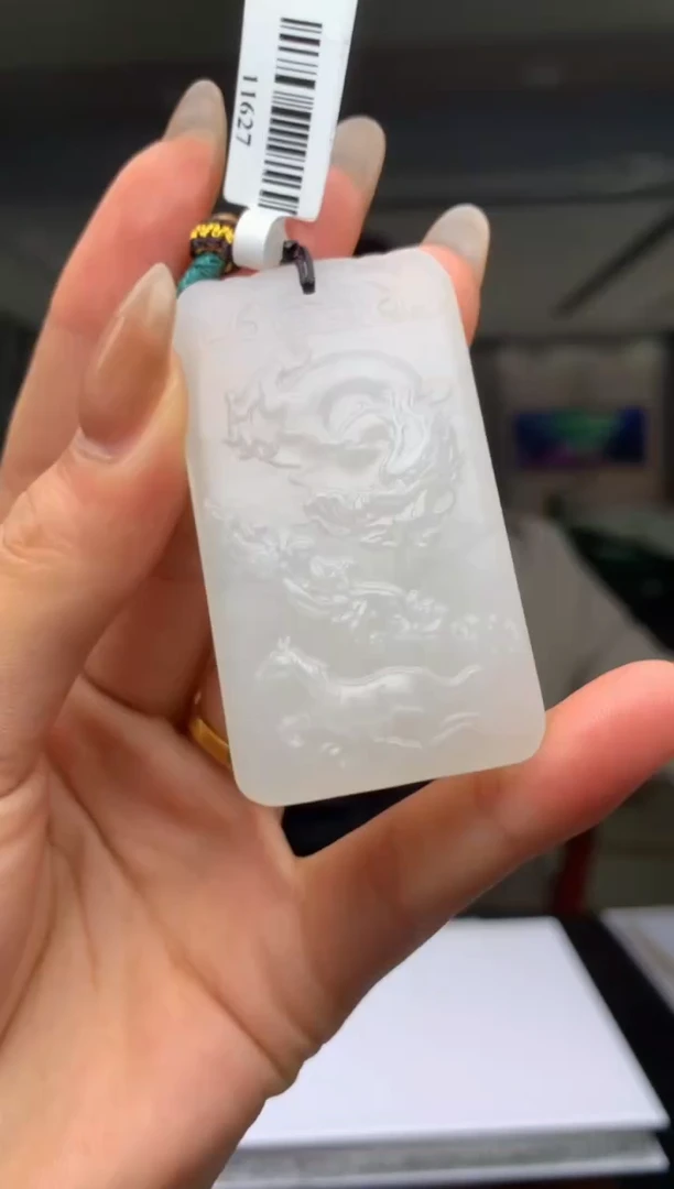 【闪购商品】定制和田玉Boss阳天然和田玉（拍一发一）