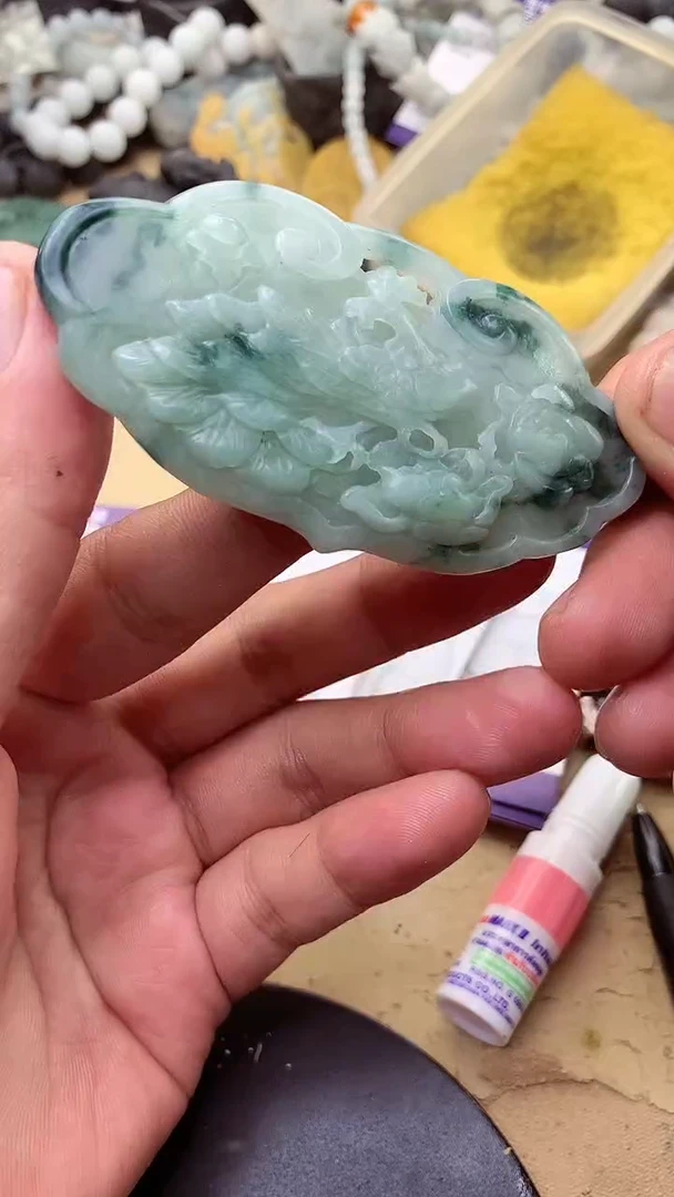 定制翡翠未镶嵌翡翠1