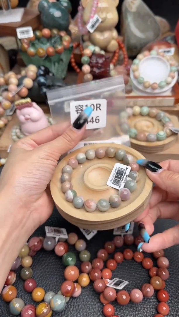 【闪购商品】石英质玉未镶嵌手链10R9446