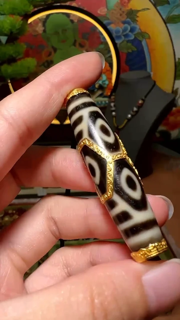 18K金镶嵌吊坠(不含链)玛瑙/玉髓（覆膜）吊坠