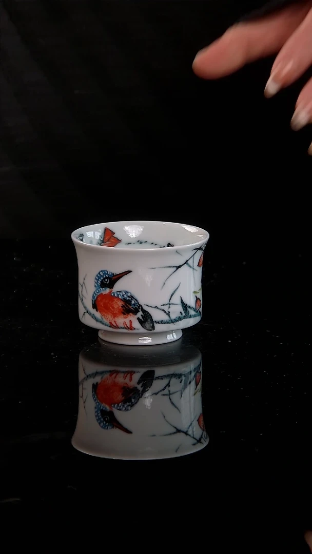 李华手绘釉中五彩单翠马蹄杯