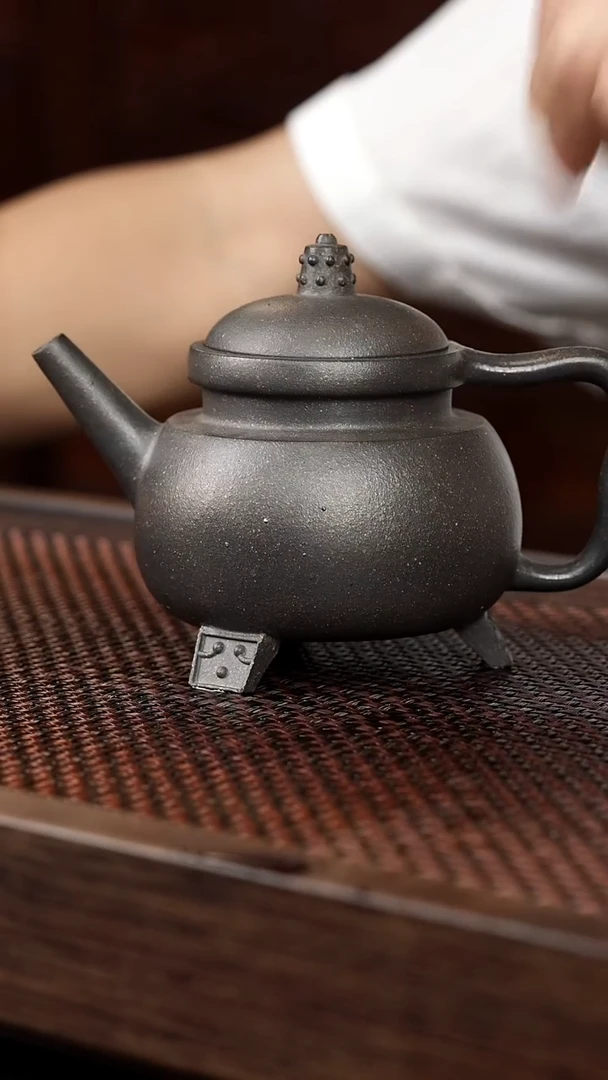 茶壶紫砂岩中泥乾坤