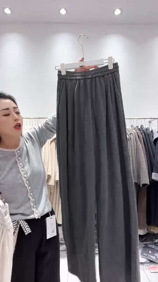 商贸城锦汐里女装批发006