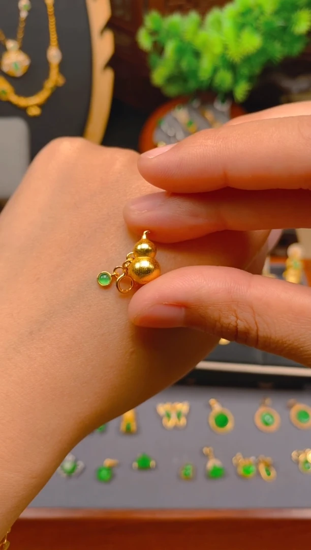 翡翠银S925镶嵌吊坠(不含链)葫芦万能扣