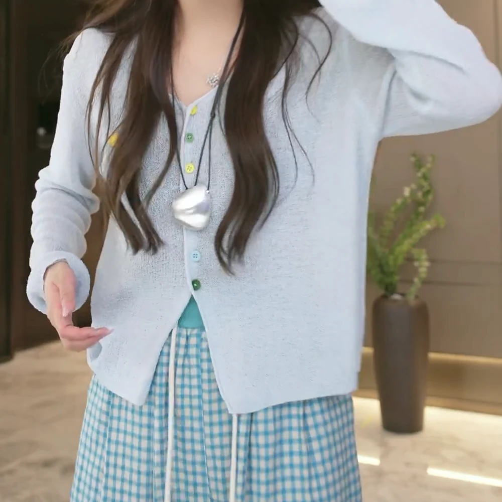 2025春季新款高级感彩扣针织衫 外套长袖显瘦时尚休闲韩版