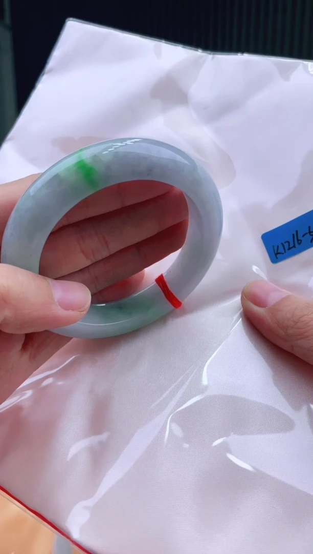 未镶嵌手镯翡翠54