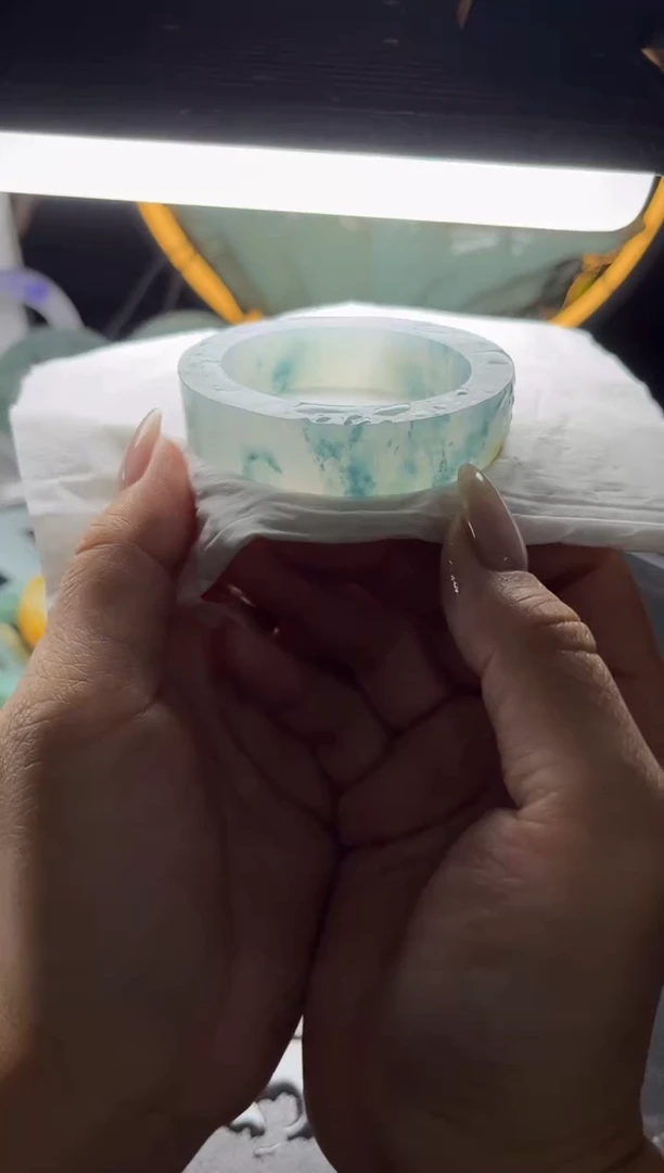 未镶嵌贵妃定制翡翠贵妃