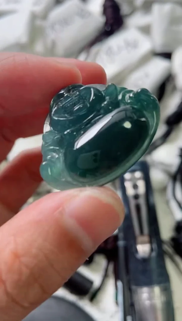 颈饰未镶嵌翡翠8