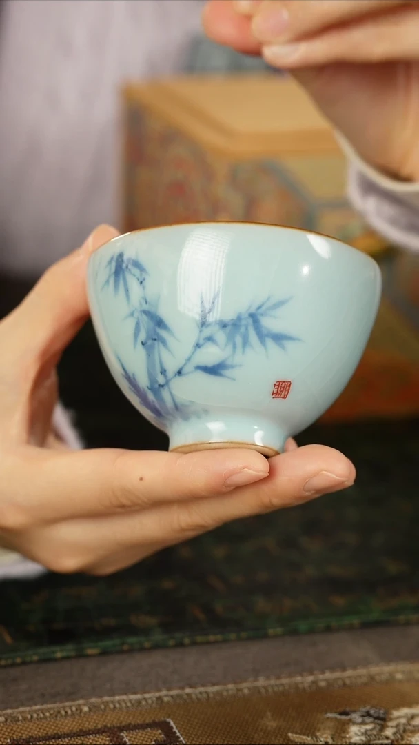 善窑厂汝窑天蓝青花鸡心杯