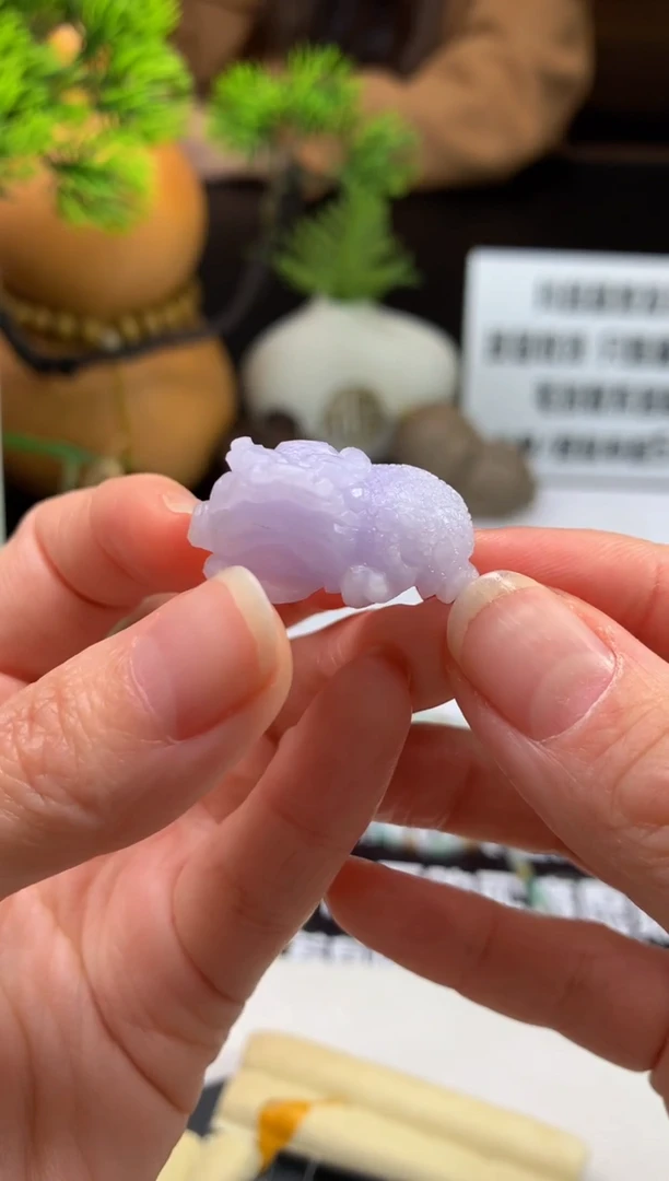 未镶嵌定制翡翠多**瓜---119823