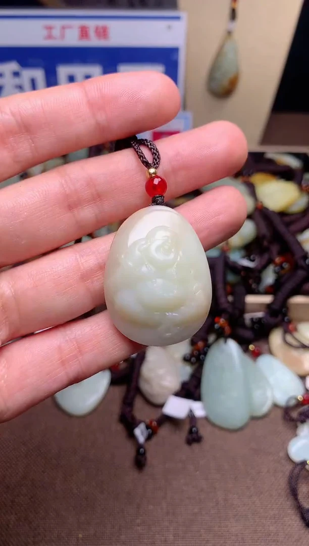 【闪购商品】和田玉颈饰未镶嵌1