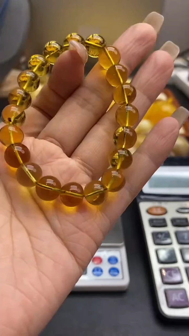 琥珀未镶嵌珠宝奇石823