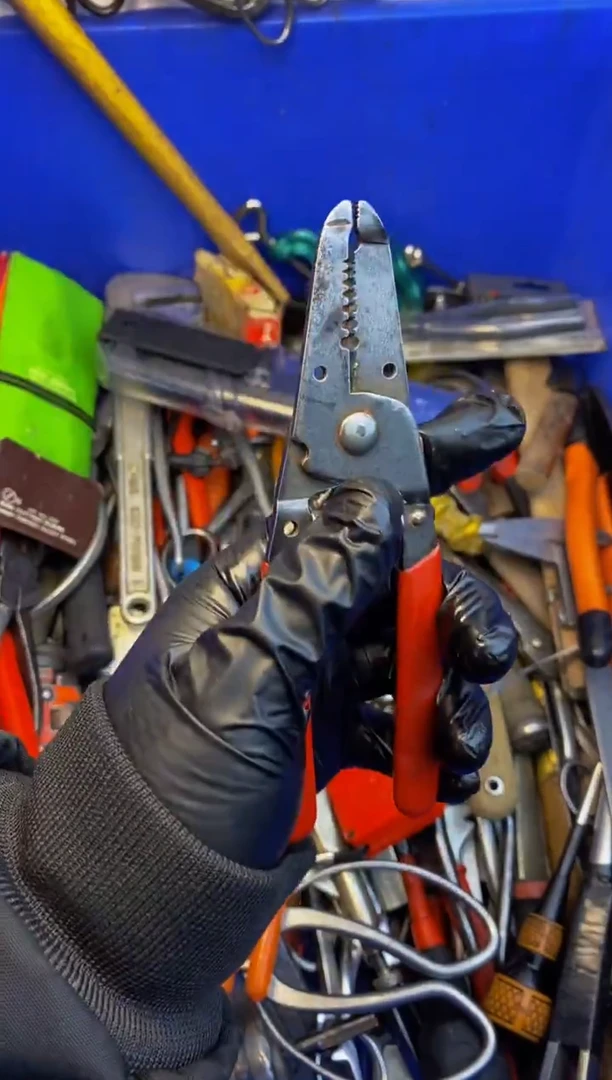 M****忆大白日本工具仓库闪购链接