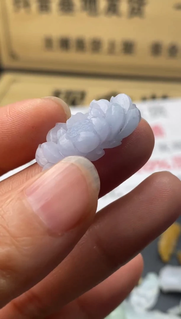 定制翡翠未镶嵌翡翠毛货发货发一个
