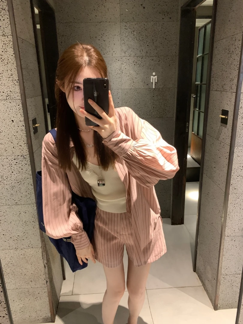 aaaaxbbb 贝斯尼扉页 两色细条纹套装显瘦百搭衬衫长袖短裤-折扣