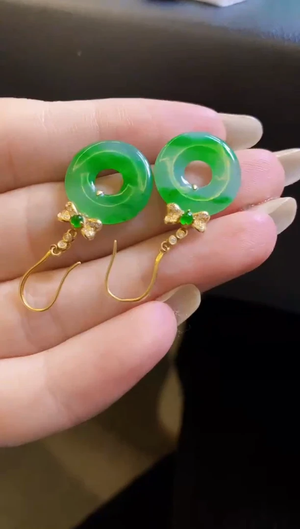 【闪购商品】定制翡翠18K金镶嵌耳饰