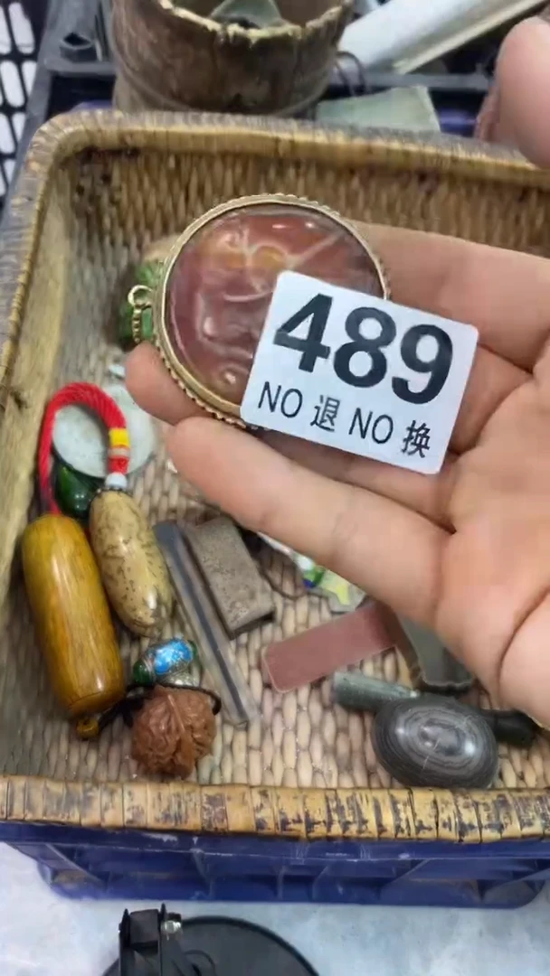 老*哥家具摆件一个