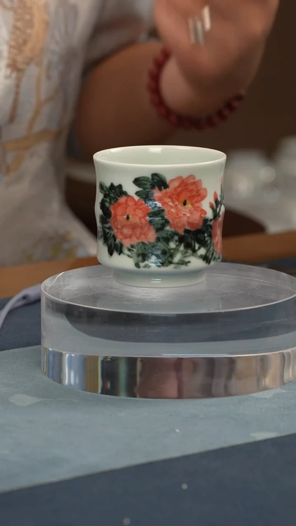 杯子瓷爆*花姚贵琥