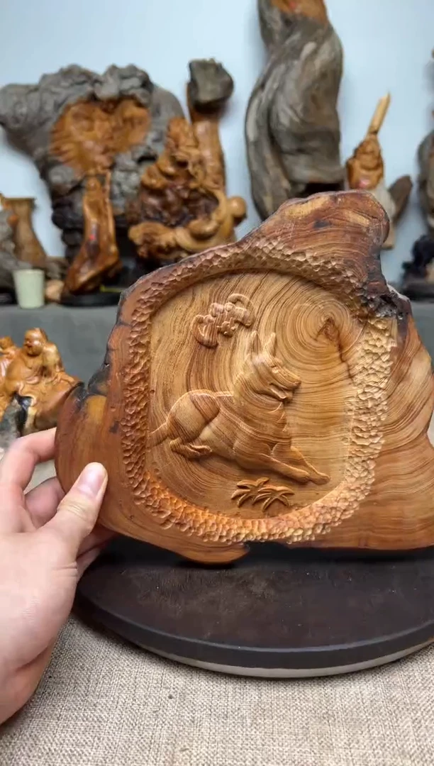 柏木（崖柏）崖柏雕刻件