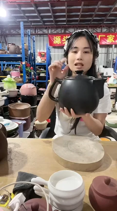 陶7113瑕疵黑色养生壶带盖不圆