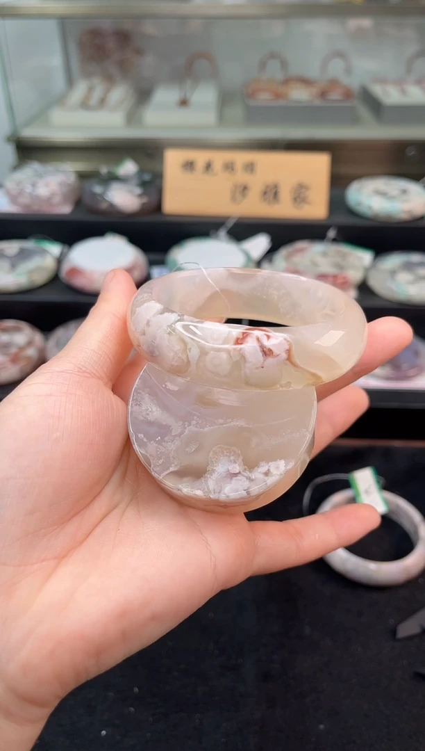 未镶嵌手镯石英质玉58圈口（赠品镯心）3009012