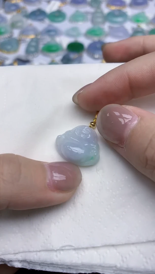 【闪购商品】翡翠颈饰未镶嵌天然翡翠A货