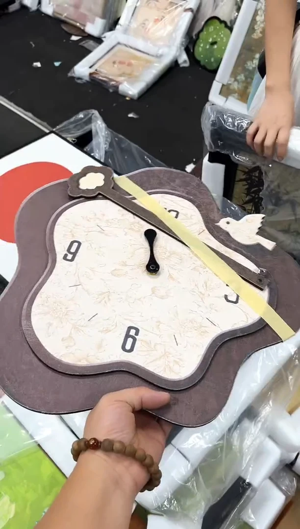 竖款?****•仓库清货  默认瑕疵