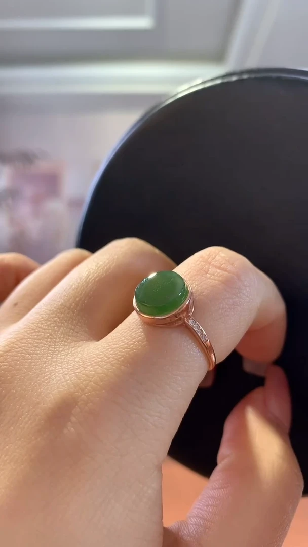 【闪购商品】和田玉戒指银S925镶嵌碧玉圆戒指