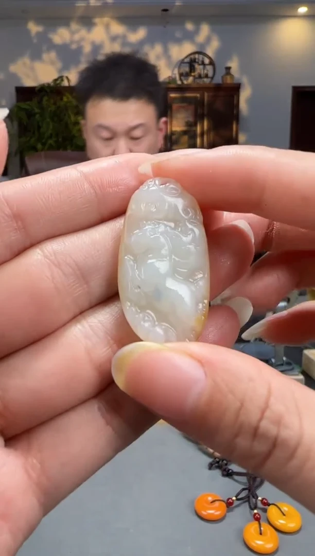 【闪购商品】和田玉颈饰未镶嵌拍一发一多样性发货