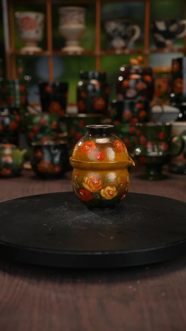 油画    手绘釉下彩宝瓶