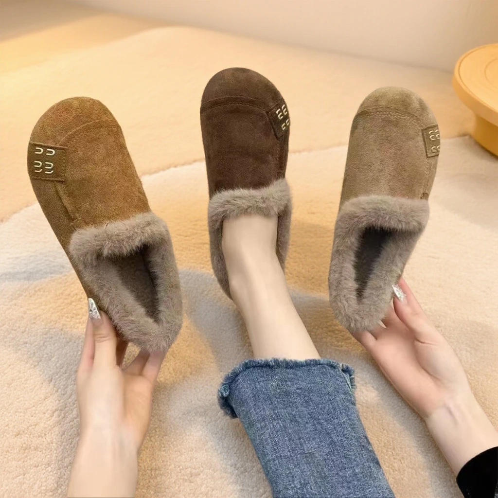 【赠送运费险】网红冬季新款防滑棉鞋女平底加绒保暖复古豆豆鞋AA