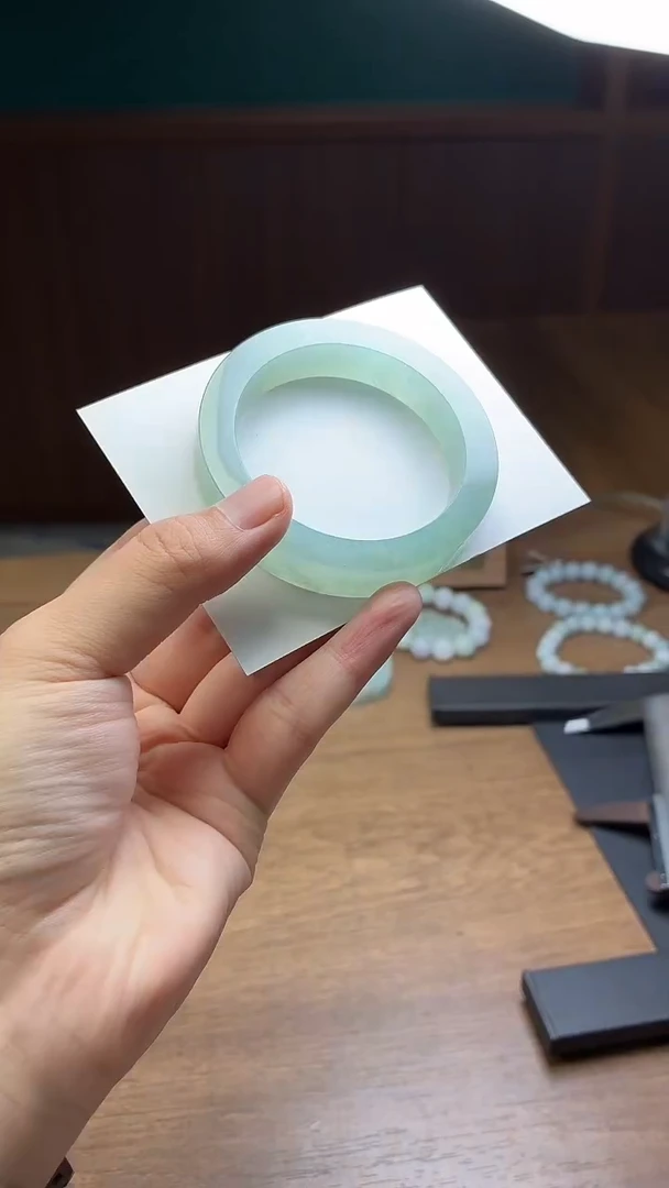 未镶嵌手镯定制翡翠心*定制