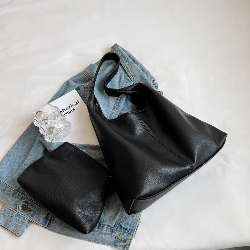 复古时尚大容量单肩托特女包简约百搭通勤适用秋冬