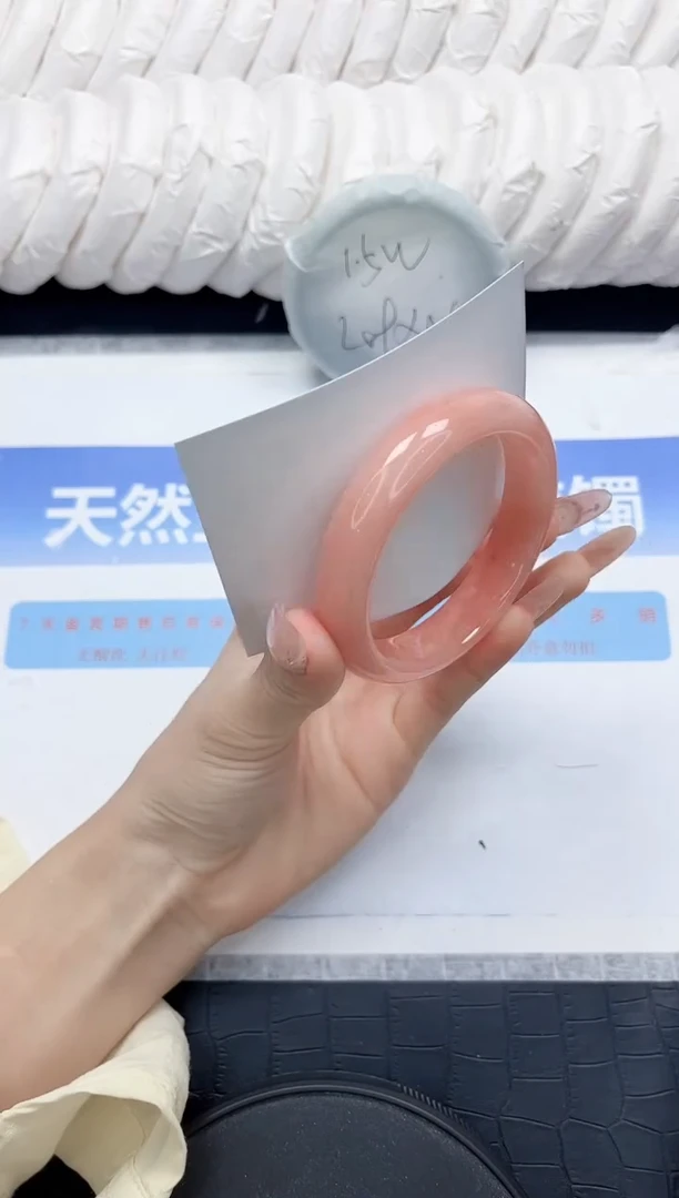 未镶嵌手镯石英质玉146-56.8