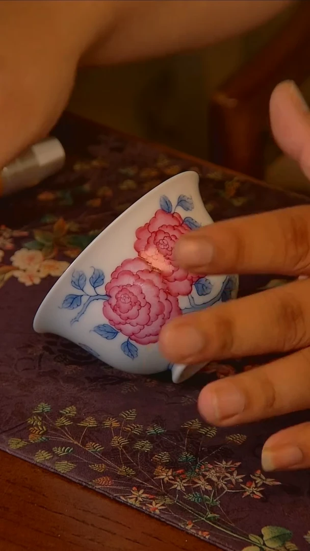 杯手工手绘杯杯很美丽