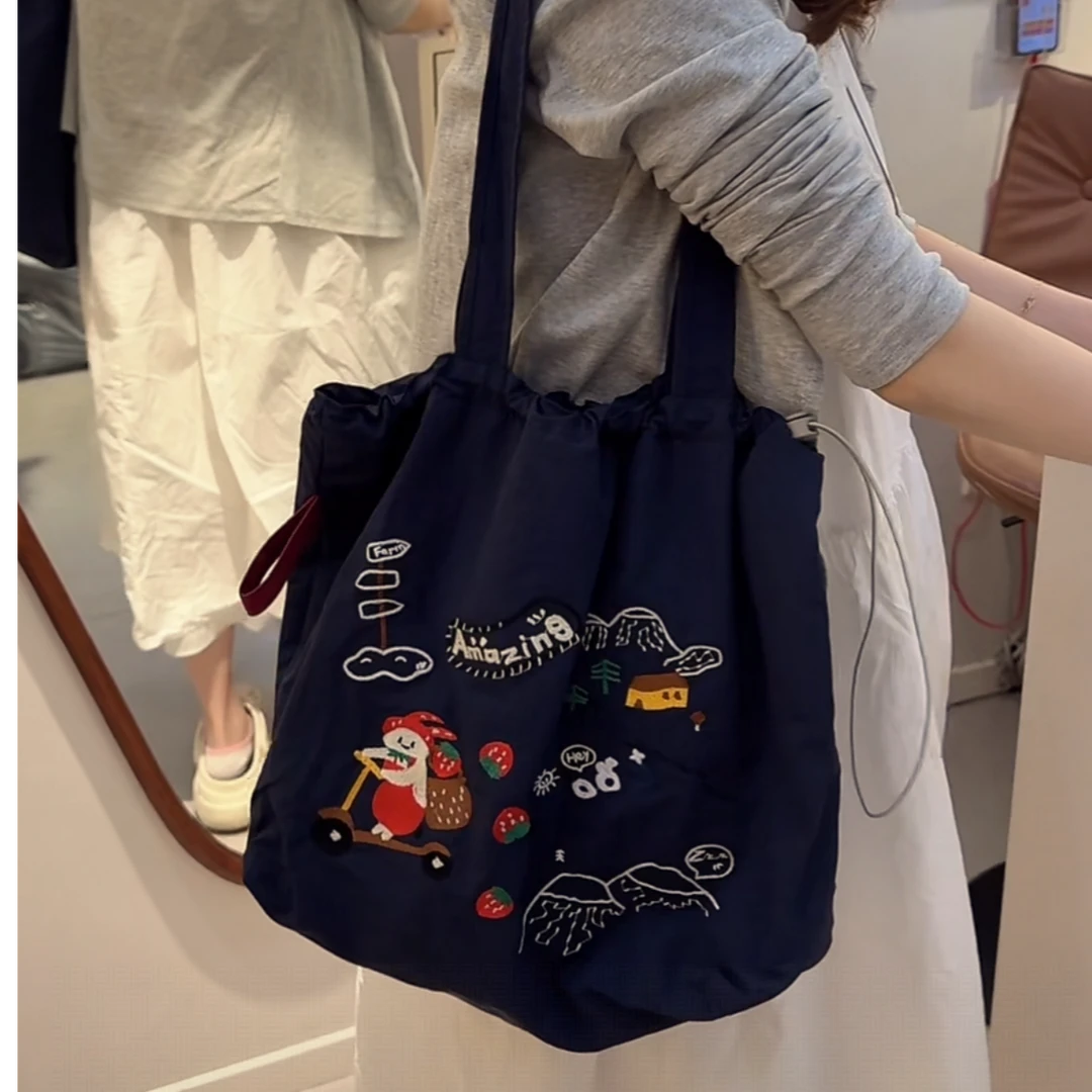 牛仔布艺草莓奶酪包包