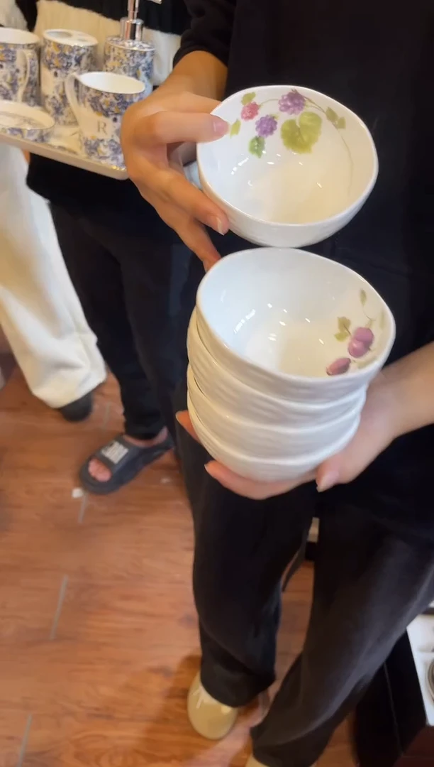 杯鸿辉家品牌瓷器，京东包邮！