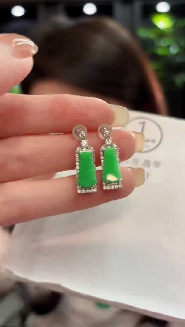 未镶嵌翡翠耳饰 缅料A货/支持复检/一件