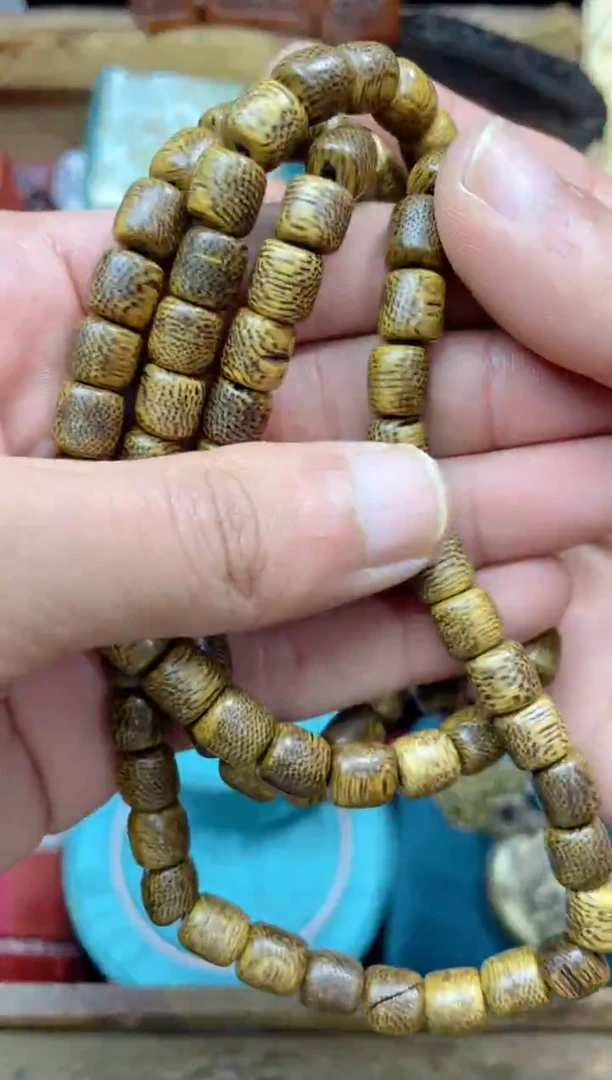 【闪购商品】大叶紫檀（黑酸枝木类）点击链接下单即可