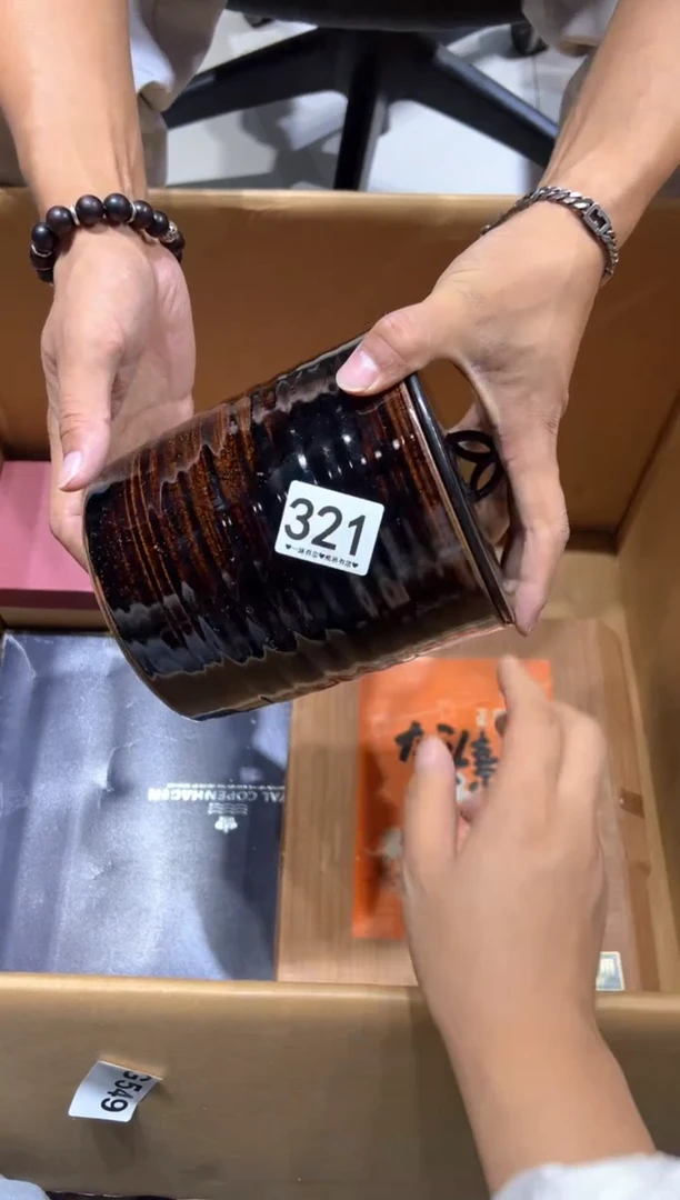 瓷片大***子321........
