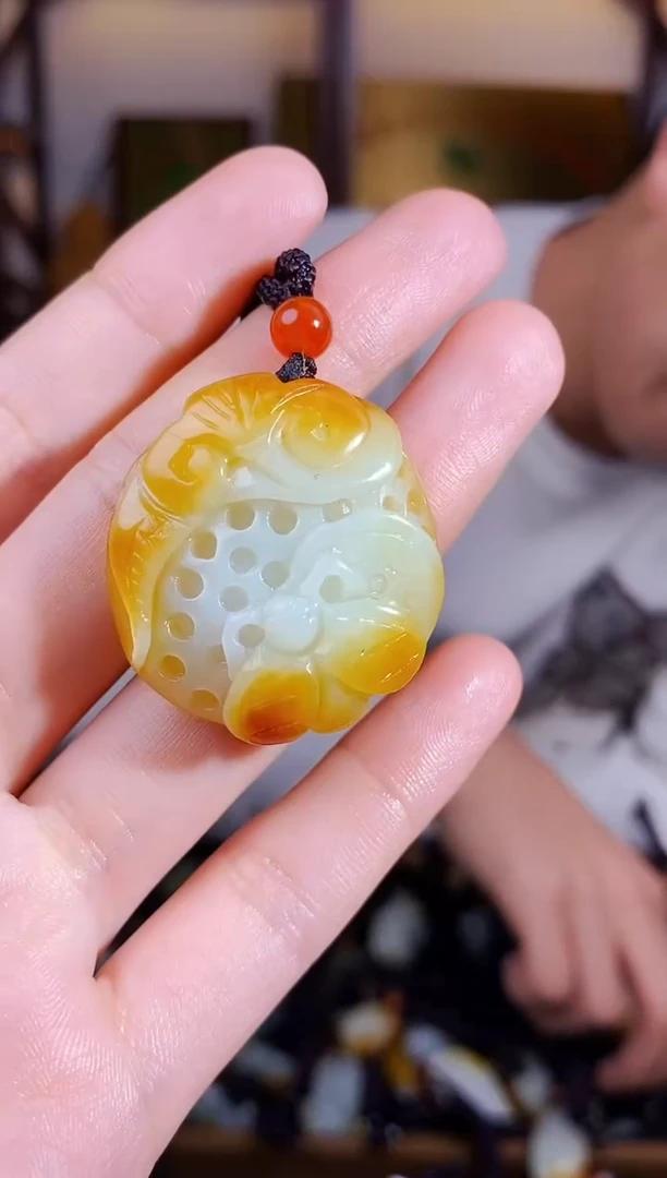 【闪购商品】和田玉颈饰未镶嵌1