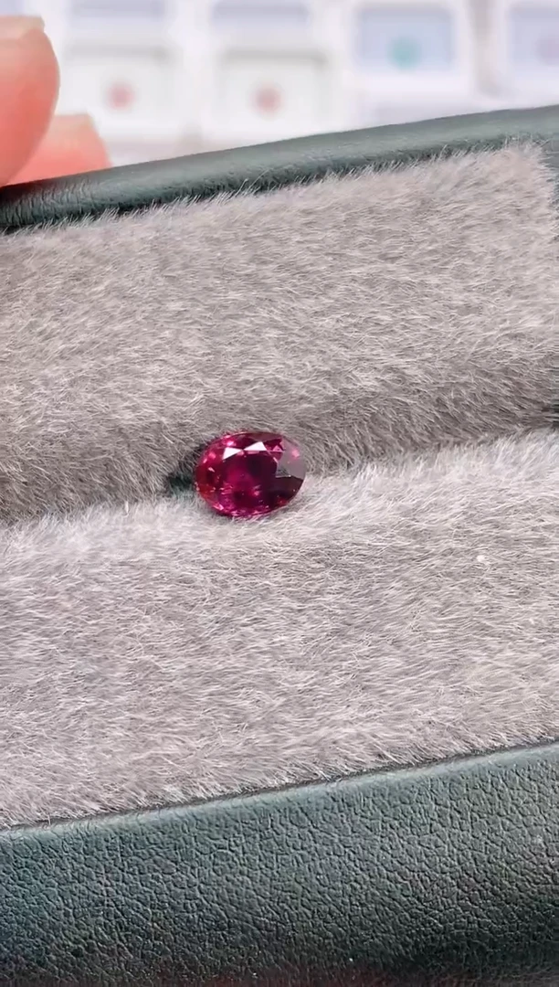 裸石蓝宝石1.38-3500天然无烧蓝宝石