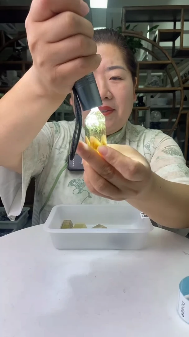 柱子未镶嵌水晶黄水晶柱子D606多样性发其一