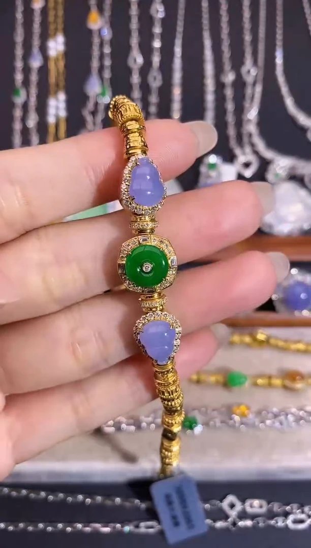 18K金镶嵌手链翡翠手链