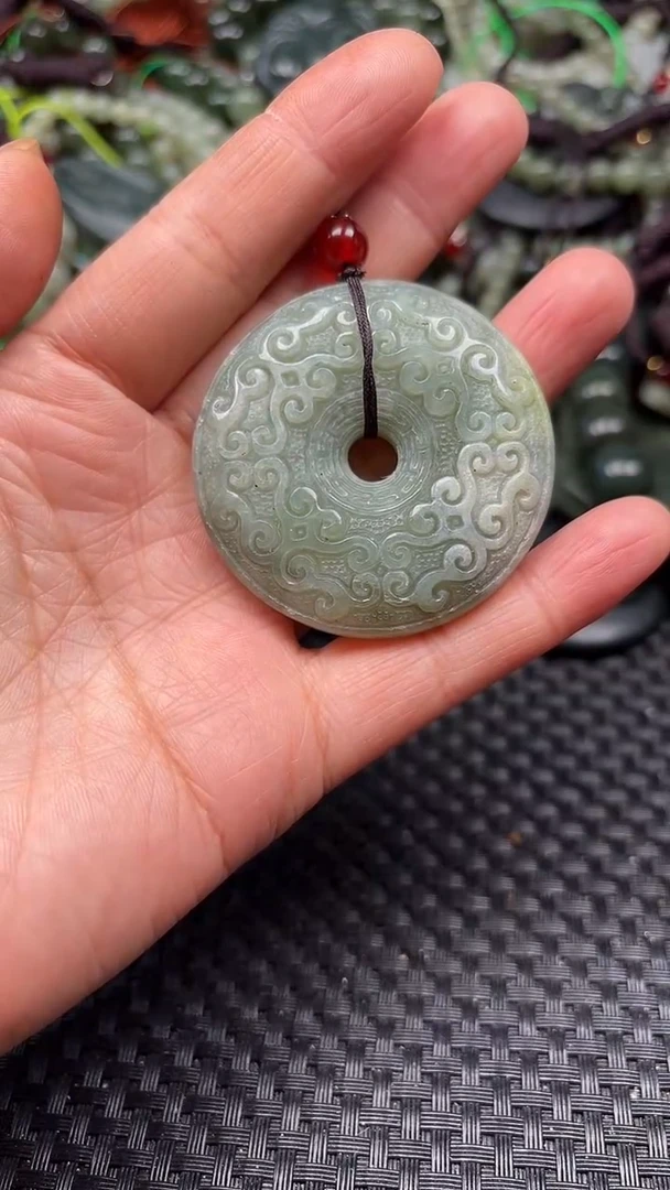 【闪购商品】和田玉颈饰未镶嵌1