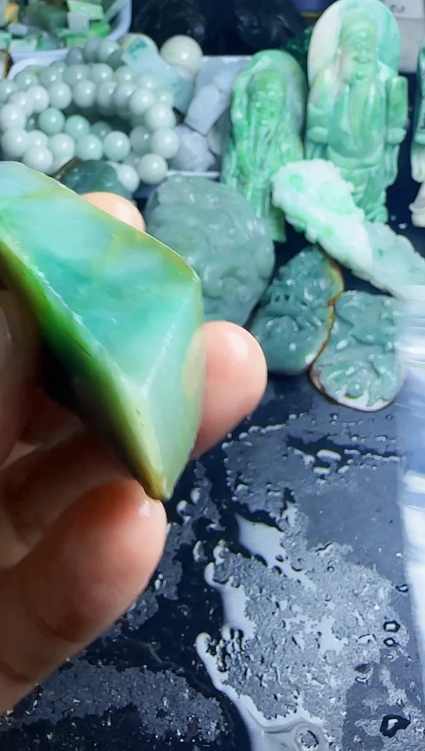 颈饰未镶嵌翡翠026