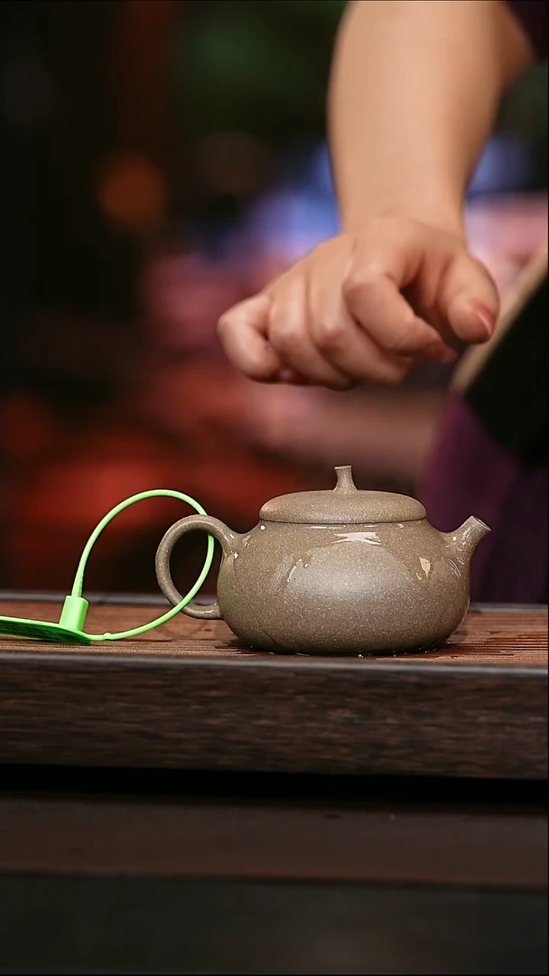 茶壶紫砂原矿紫砂壶   青段 茄瓜 180cc