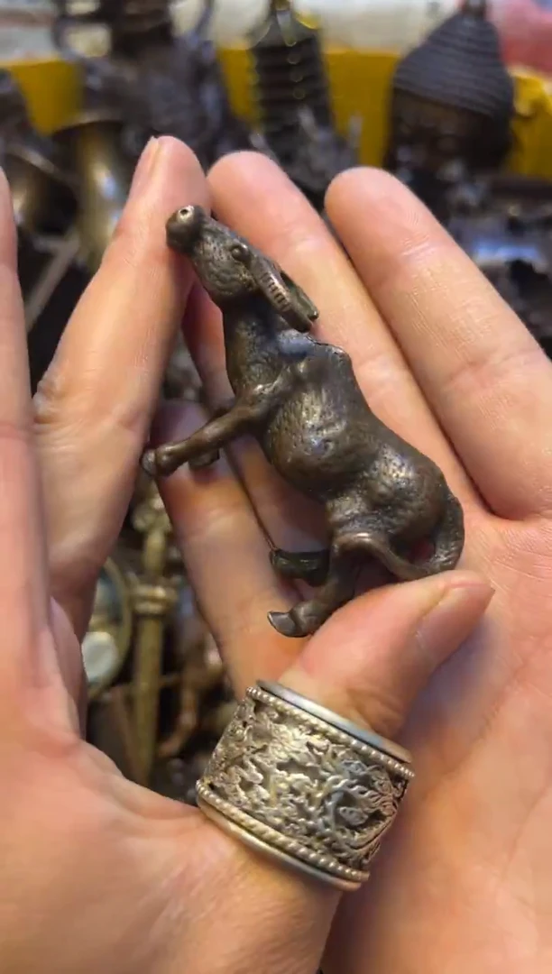 精美铜器，点击下单